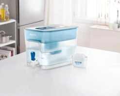 Brita Jarras De Filtrado - Dispensador De Agua Filtrada Flow Memo, Capacidad 8200 Ml, Azul 1039277 -Blanco 15ac62e27b33630204e51459