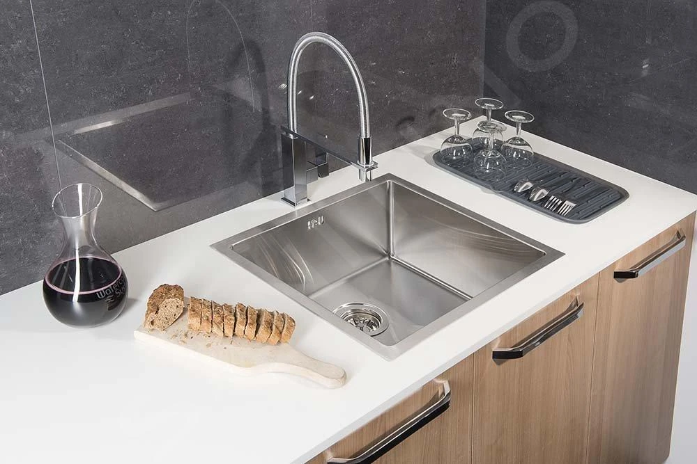 Sapho Epic - Fregadero 440x430x200 Mm, R10, Acero Inoxidable EP428 10 Sapho Epic - Fregadero 440x430x200 Mm, R10, Acero Inoxidable EP428 - Imagen 8