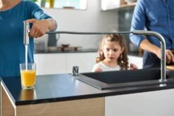 Hansgrohe M71 - Grifo De Fregadero M7119-H200 Con Ducha Extraíble, Instalación De 2 Orificios, SBOX, Aspecto De Acero Inoxidable 73804800 -Blanco 5d92b53eaf4d7a0a5cd35ae0