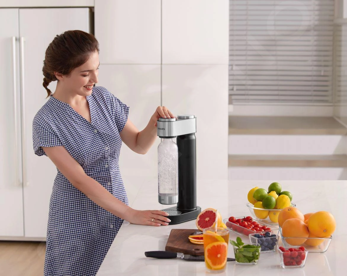 Philips GoZero - Máquina Para Hacer Agua Con Gas Viva, Con Accesorios, Color Negro ADD4902BK/10 10 Philips GoZero - Máquina Para Hacer Agua Con Gas Viva, Con Accesorios, Color Negro ADD4902BK/10 - Imagen 8