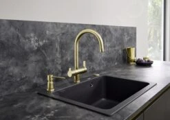 Blanco Accesorios - Dispensador De Detergente Lato, Oro Satinado 526699 -Blanco d41b985d216569ae74315ac8